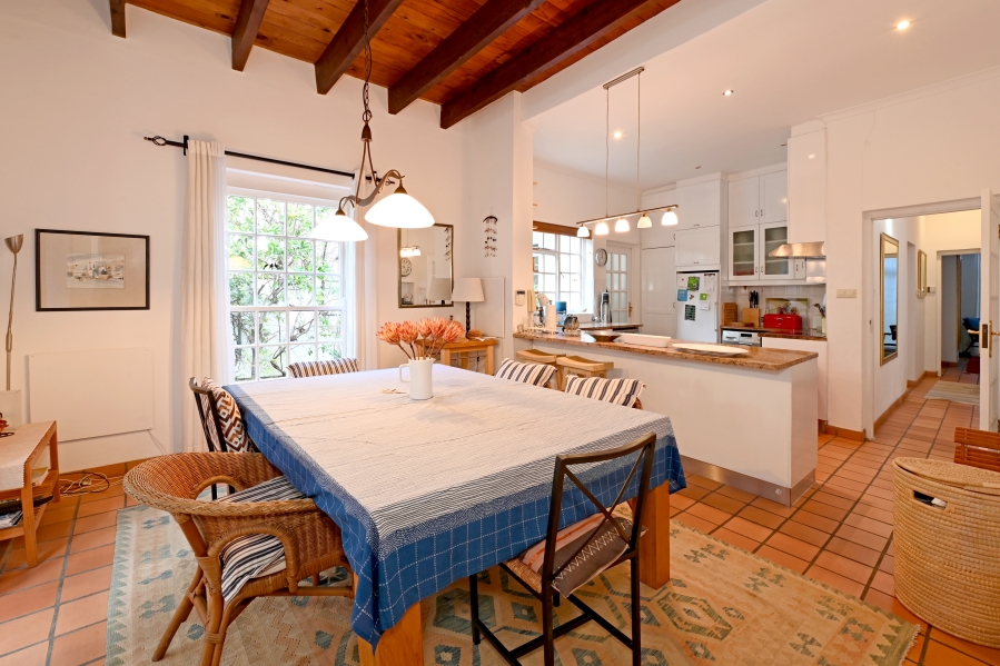 2 Bedroom Property for Sale in Newlands Western Cape